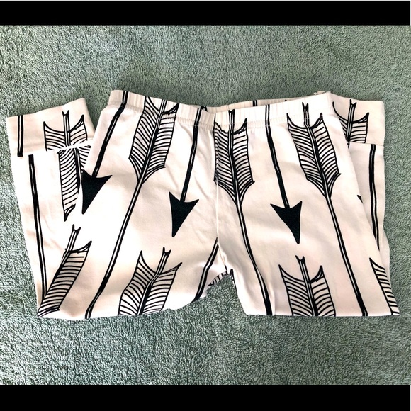 Other - Handmade 3T arrow leggings